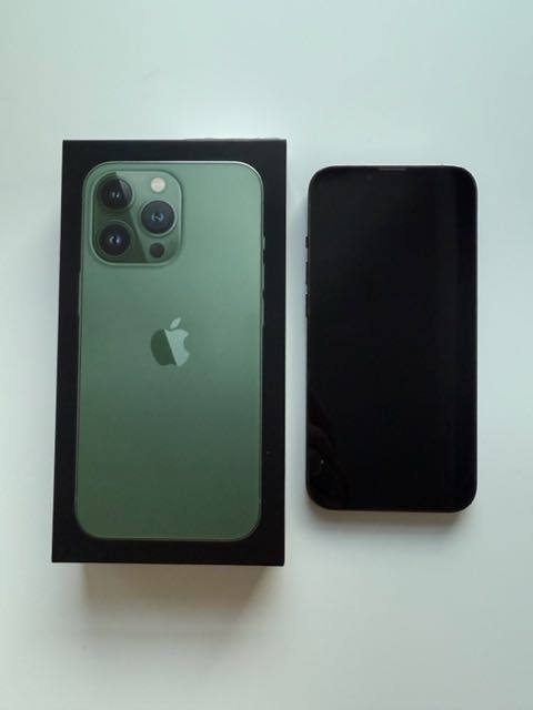 iPhone 13 Pro Alpine Green,