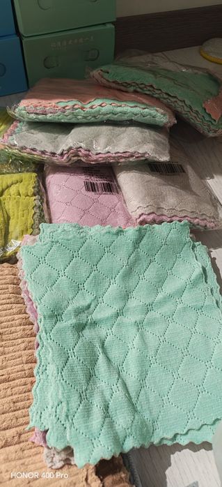 Optom “Yumshoq mikrofiber sochiqlar – tozalash uchun ideal!”

“Rangli