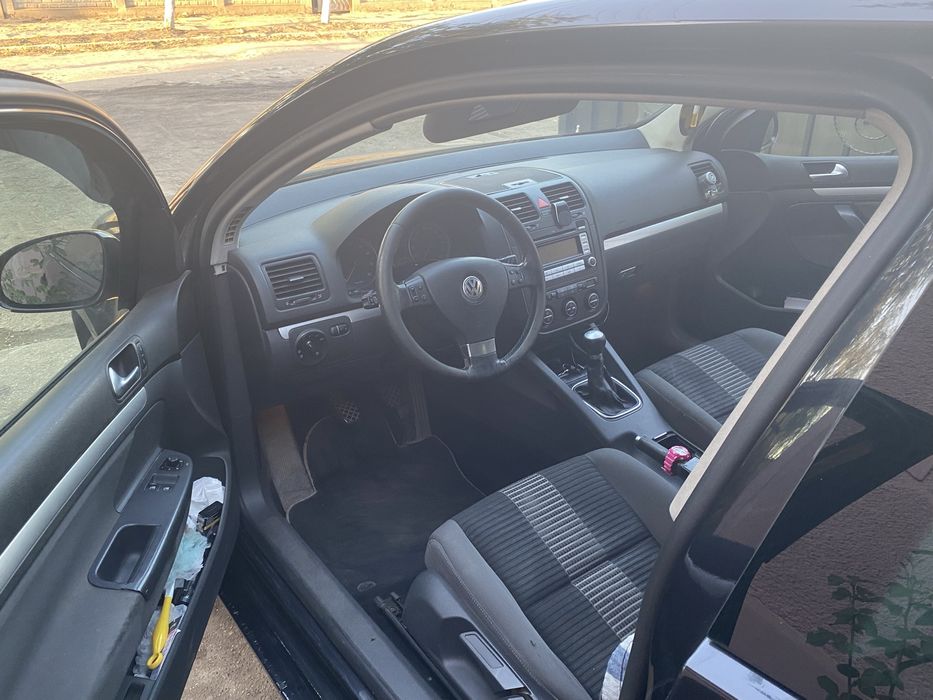 Vand VW golf 5 1.4 MPI  2008