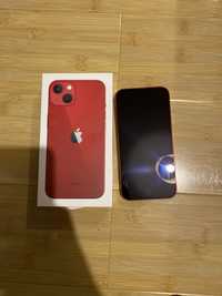 Iphone 13 rosu foarte putin utilizat, are cutie si incarcator nou