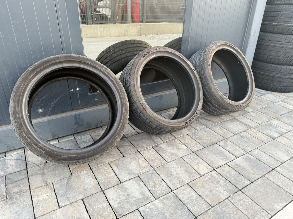 Bridgestone 3 бр НОВИ