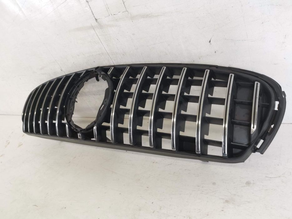 Решетка на радиатора Мерцедес-Бенц ГЛЦ-Клас / Mercedes-Benz GLC-Class