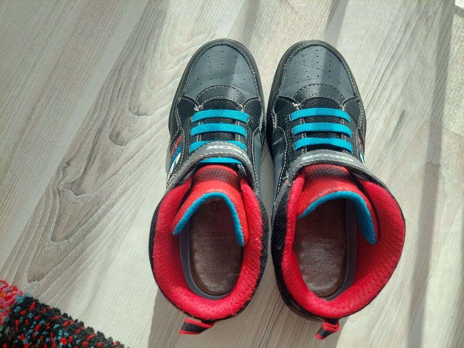 Ghete piele naturala GEOX RESPIRA, 37, cu leduri