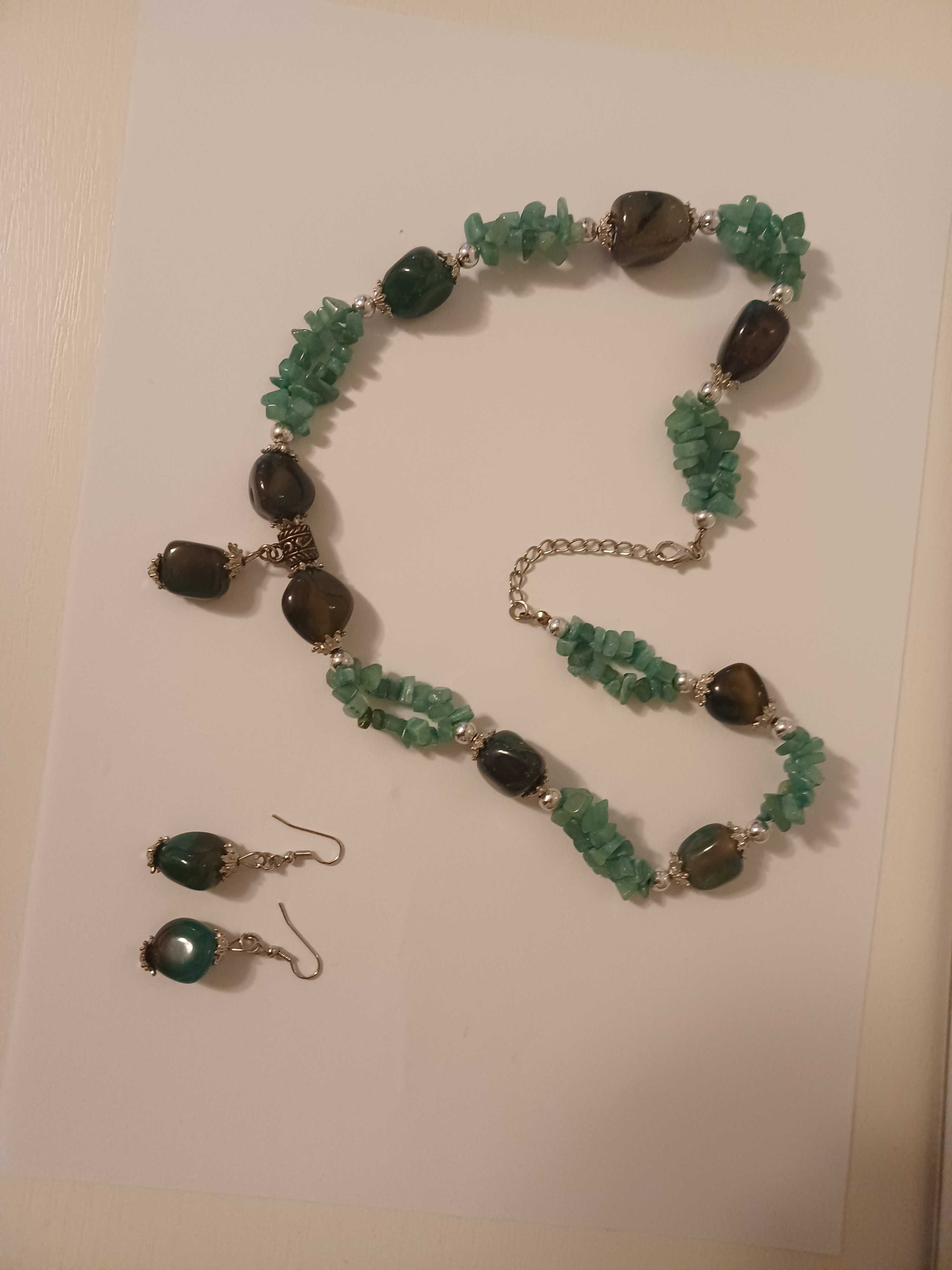 Set colier cu pandantiv si cercei agate verzi,vechi,accesorii argintii
