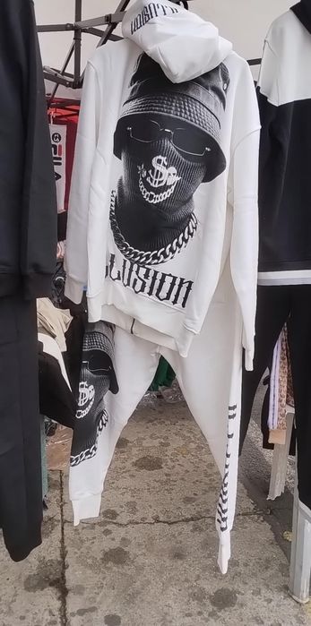 Trening compleu VAGABOND gros flaușat Nou