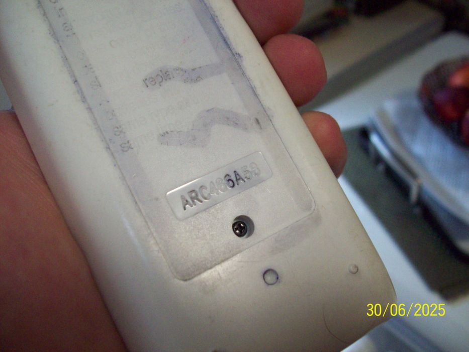 Telecomanda originala aer conditionat DAIKIN ARC466A58