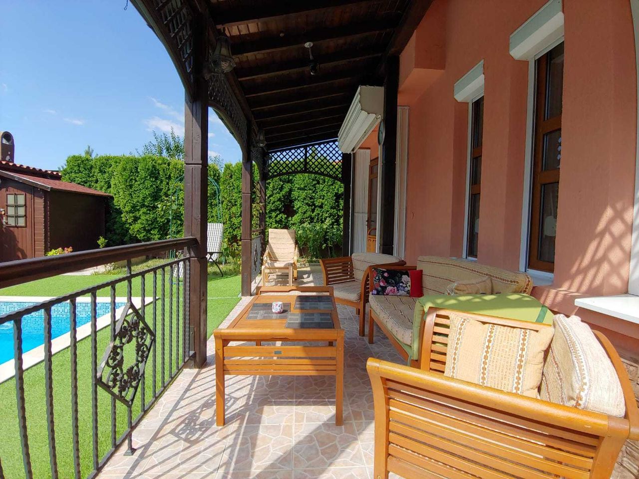 Продава се Къща в с. Гюльовца, Област Бургас - 120 кв.м за 1225 €/кв.м - Снимка #3