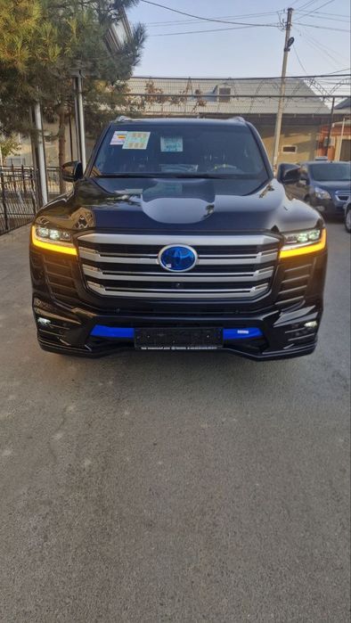 Tovota Land cruser 300 VX 2024 год фул   35 трин трубо