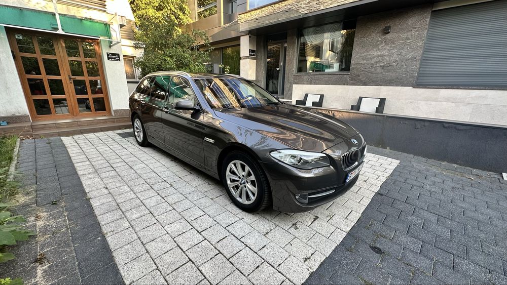 BMW 525d Touring LCI 218 CP/X Drive/Full Option/Head-Up/Panoramic