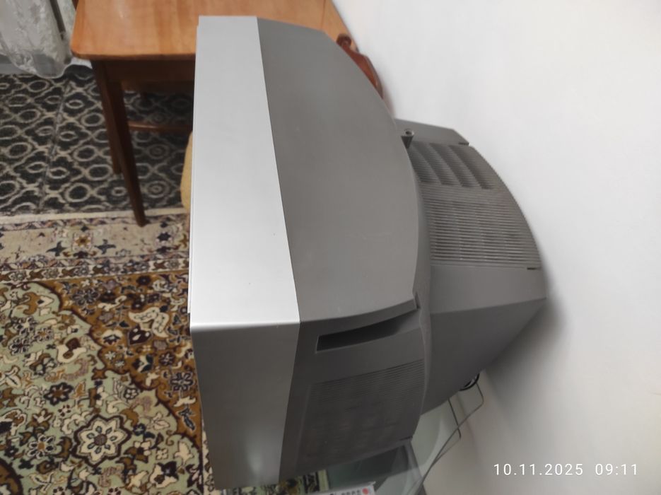 Срочно продам рабочий телевизор Самсунг, диоганаль 54см.