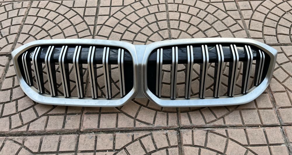 Предна решетка бъбрек за BMW БМВ G20 G21