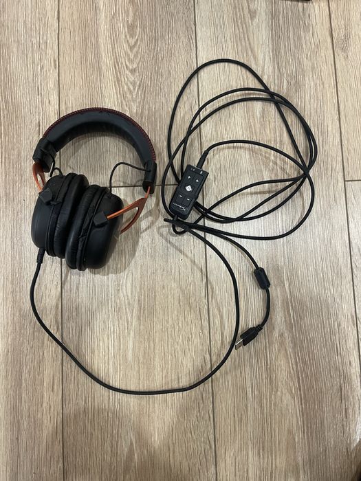 Наушники HyperX Cloud 2 — состояние среднее, всё работает