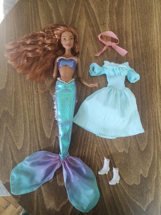 Кукла на малката русалка Ариел от Disney store