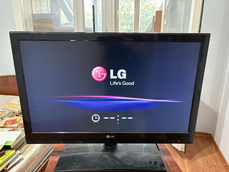 продам 2 телевизора LG!!!