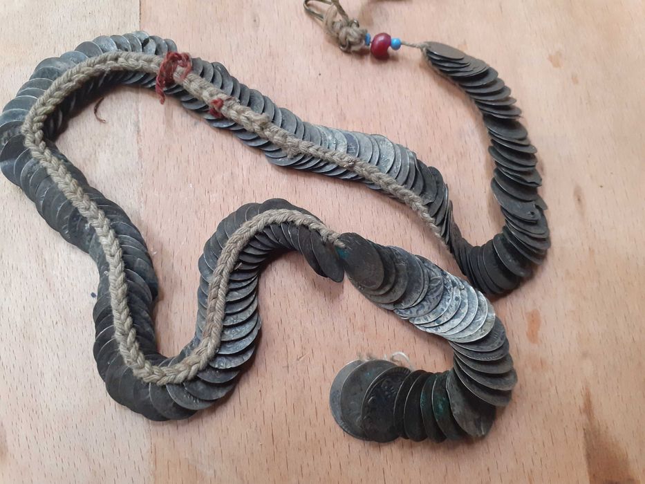 Стар възрожденски накит за но сия наниз акчета