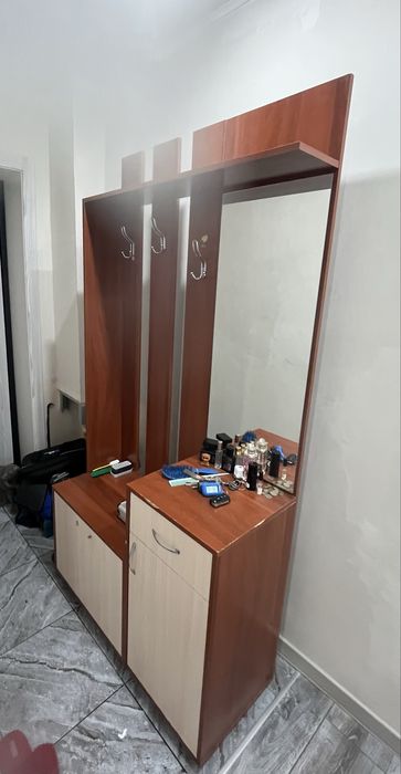 Продам прихожую