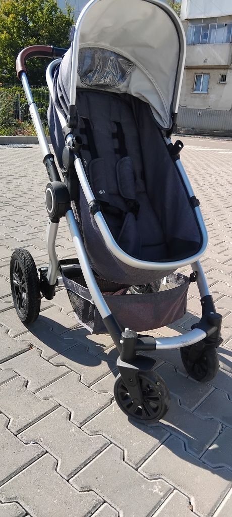 De vanzare carucior Kinderkraft 3 in 1