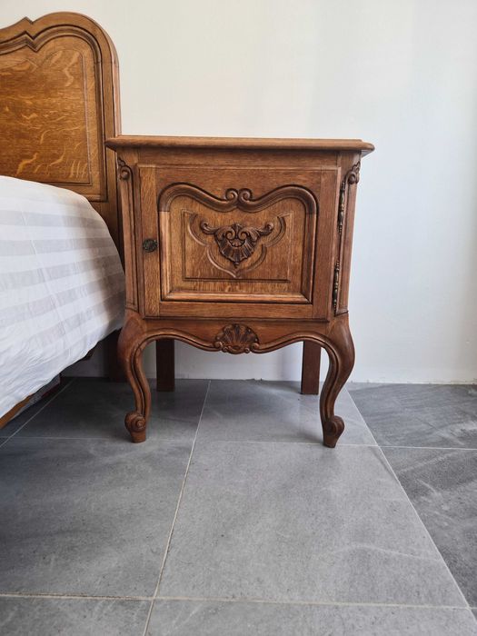 Античен спален комплект от масивен дъб – начало на 20 век