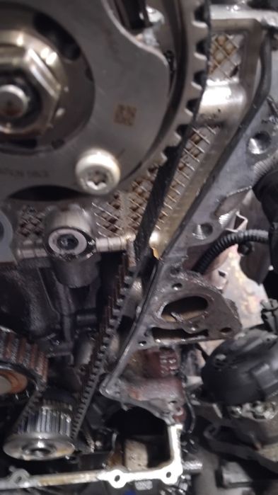 Mecanic auto la domiciliu