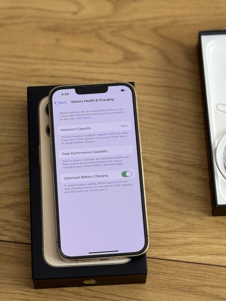 Бартер iPhone 13 pro 256 златен 94% gold