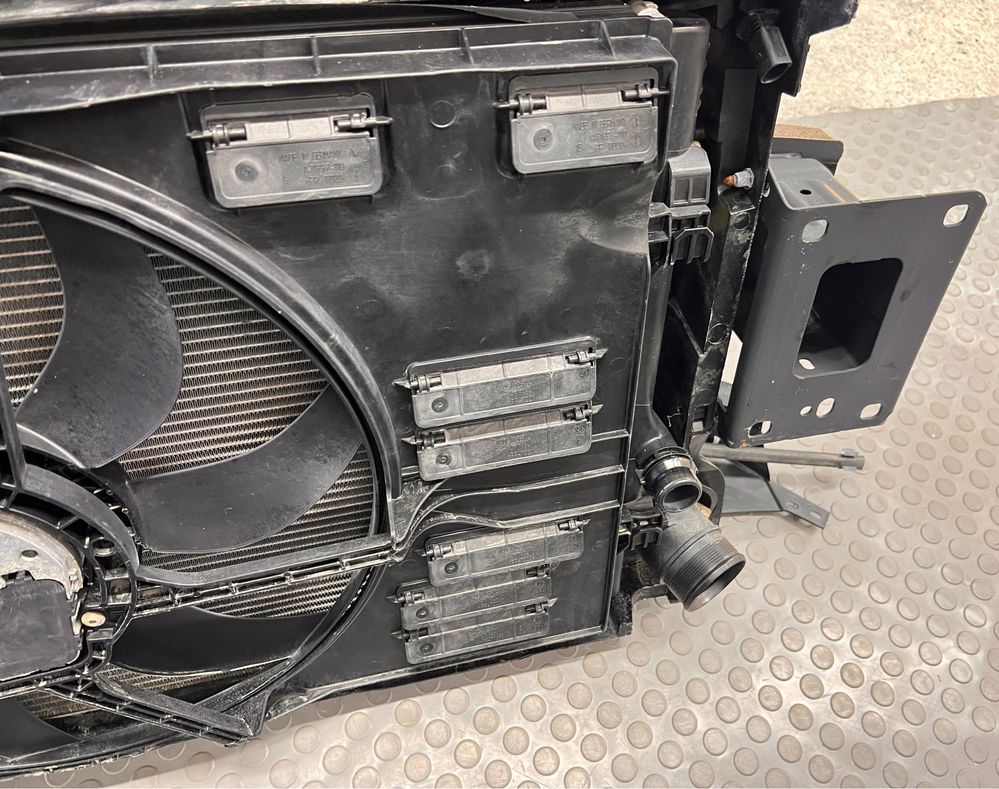 Fata/Bot Trager Complet Radiatoare Ventilatoare Skoda Octavia 3 1.8T