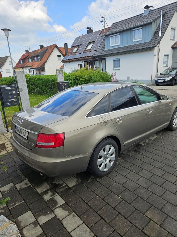 Vând Audi A6 3.0  Quattro