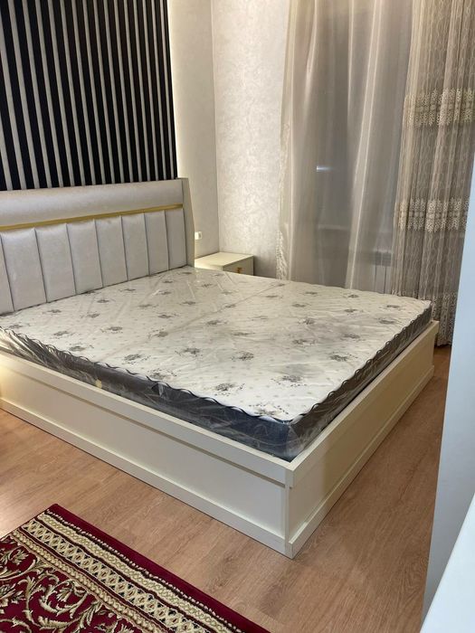 Mebel sotiladi holati yangidek