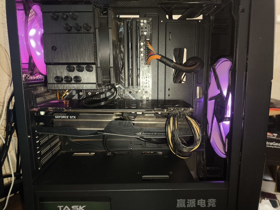 Продам комплект.