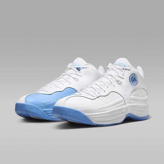 Баскетбольные кроссовки Jordan Jumpman Team 1 White University Blue