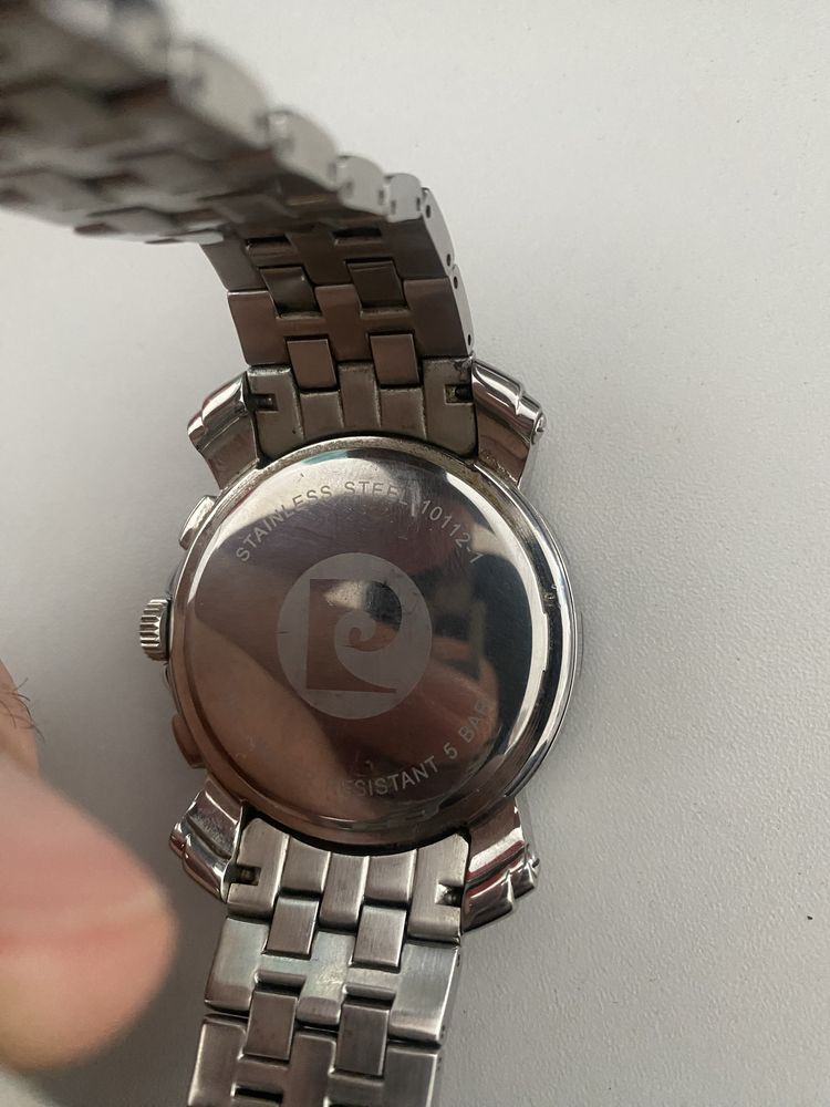 Часовник Pierre Cardin