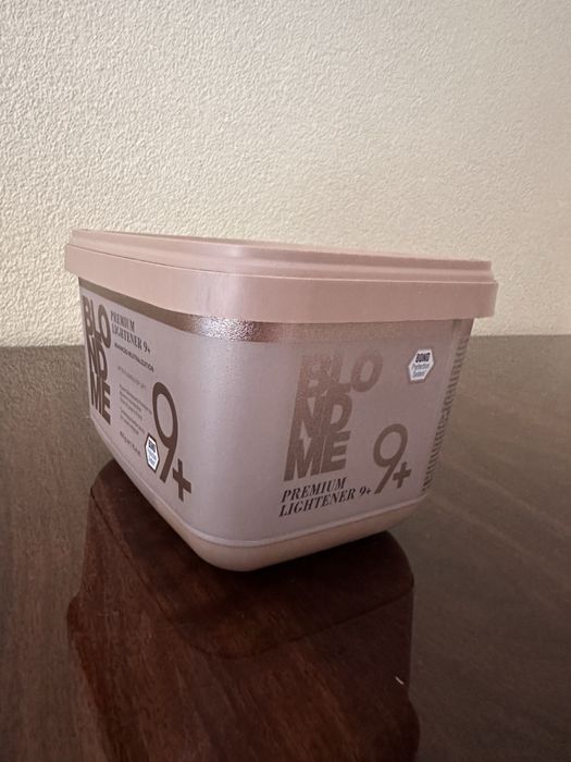 BlondeMe Premium Lightener 9+ обезцветяваща пудра 450g