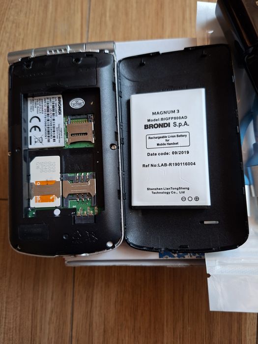 Super telefon clapeta,meniu engleza.