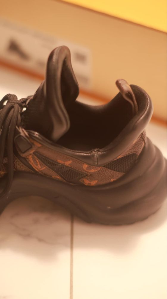 Louis Vuitton Archlight кецове