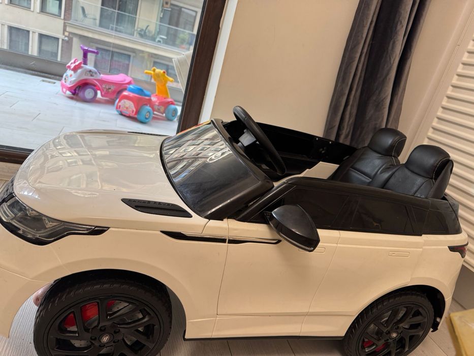 Masina electrica pentru copii