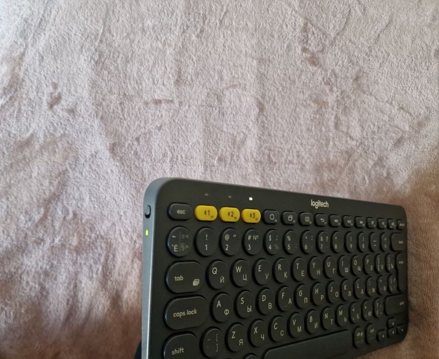 Клавиатура logitech K380