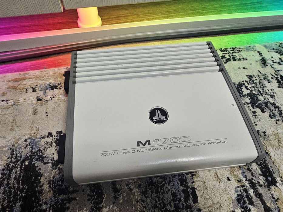 Statie amplificator auto JL M1700 700w