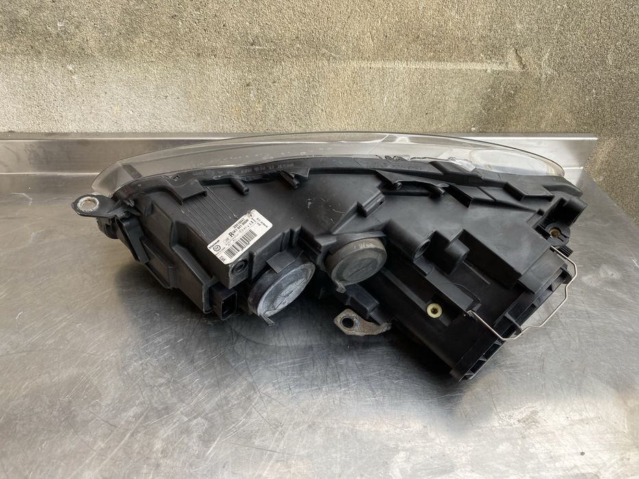 Far dreapta Vw Golf 6