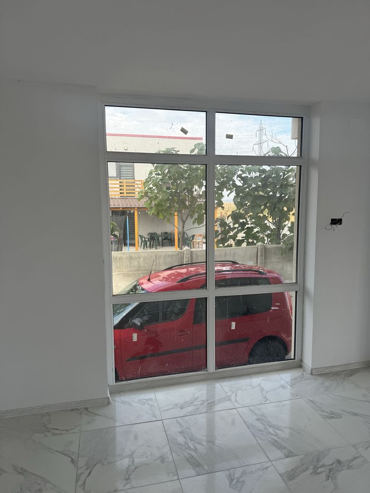 Spatiu comercial stradal (Tancodrom)