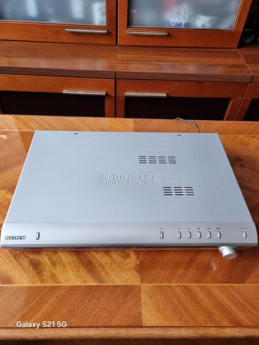 Система за домашно кино SONY DAV-DZ10