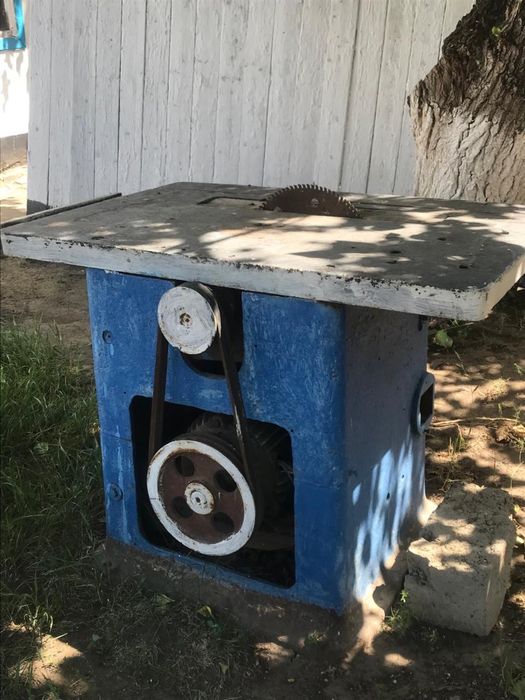 Продам циркулярную пилу