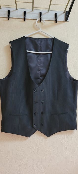 Мужской костюм - тройка