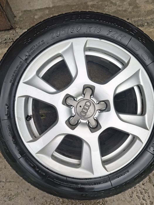 205/60/R16  audi a4