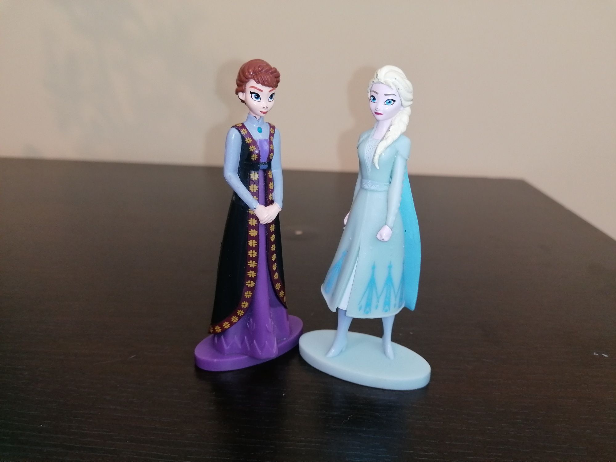 Figurine frozen /elsa