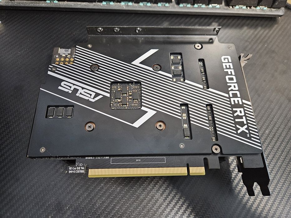 Placa ASUS Phoenix RTX™ 3060 V2 12GB GDDR6 192-bit
