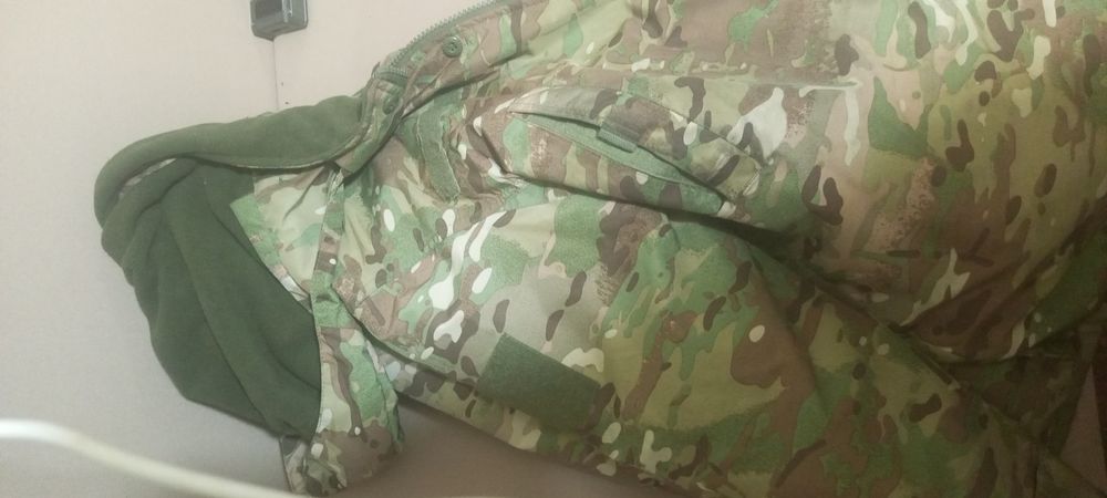 Продам Военный бушлат 50-го размера