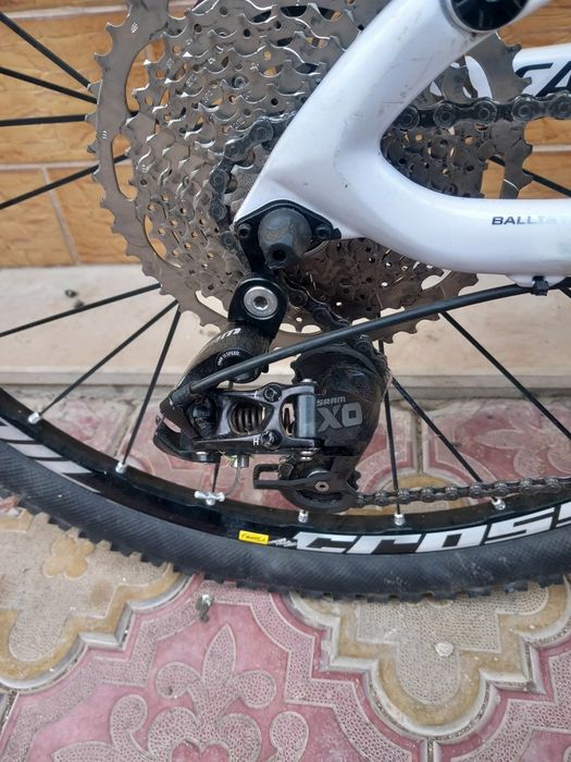 Cannondale 26 цола Карбон