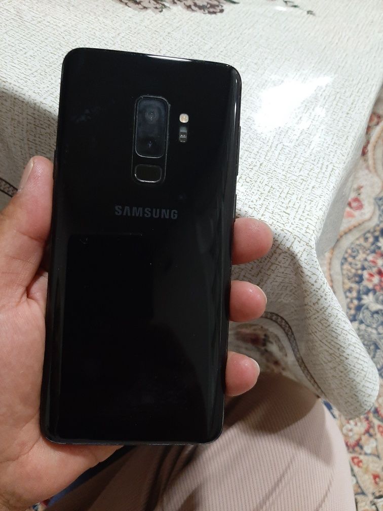 Samsung s9+ сотилади