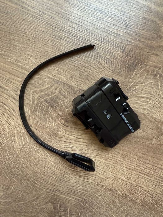 Beyblade комплект с X-Winder Launcher