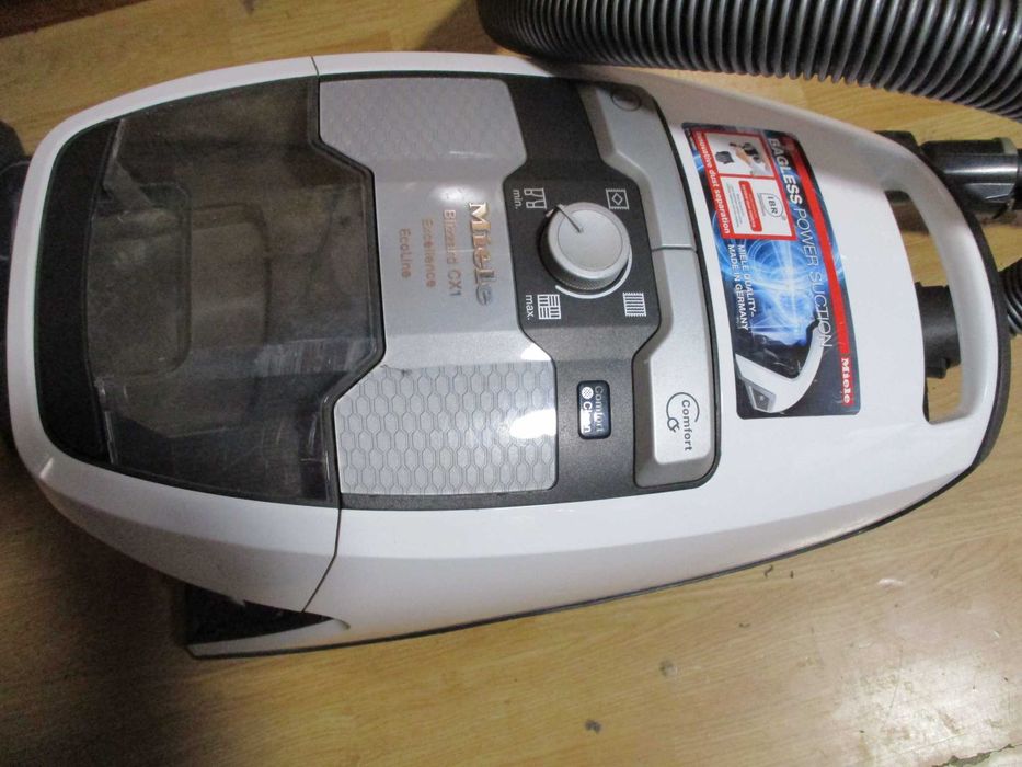 aspirator miele blizard