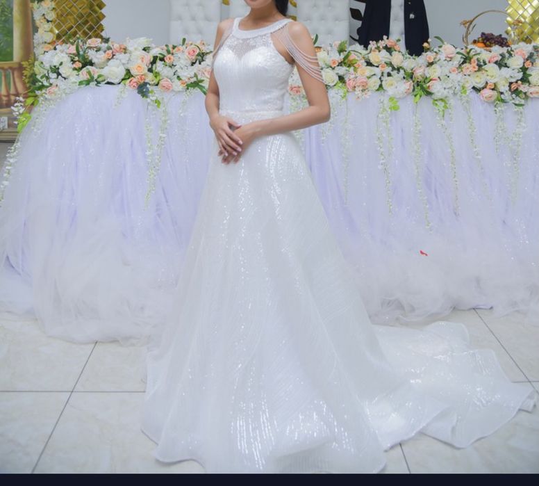 Продам свадебное платье